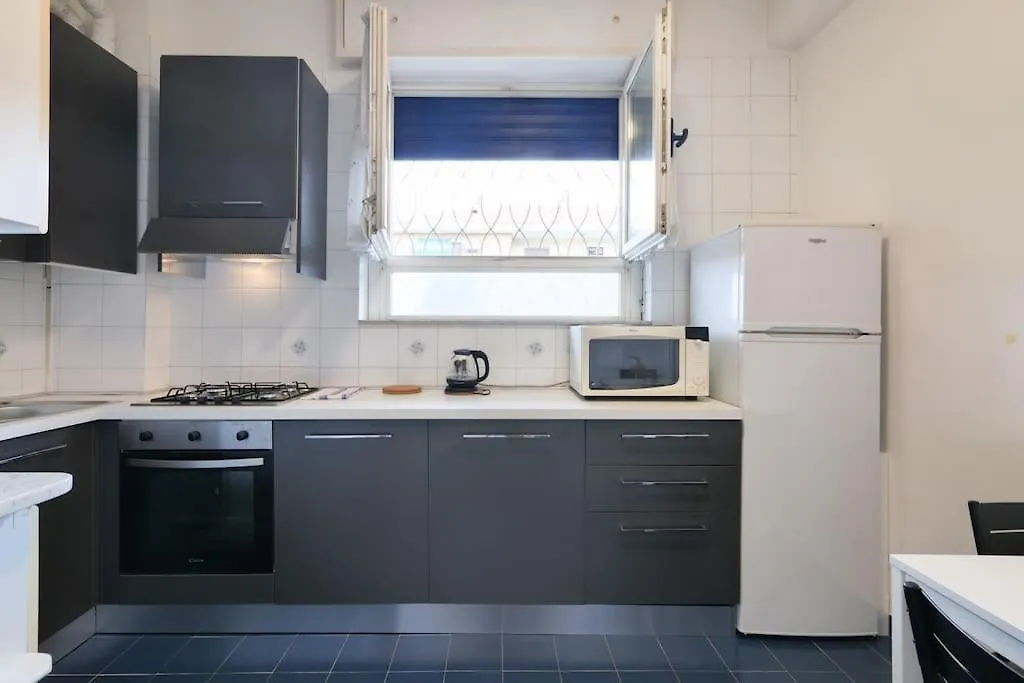 Apartamento Primopiano - Astico Milán 0*,